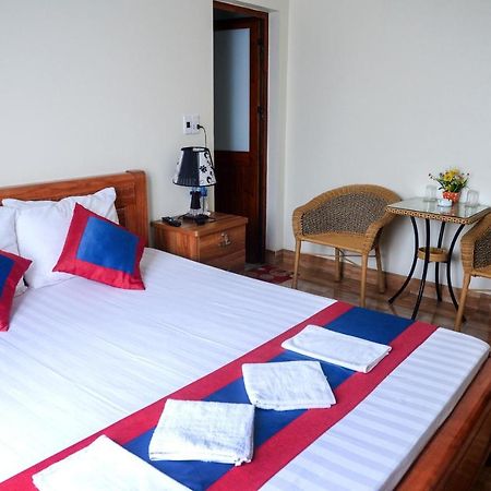 הלונג Ahoj Guest House מראה חיצוני תמונה
