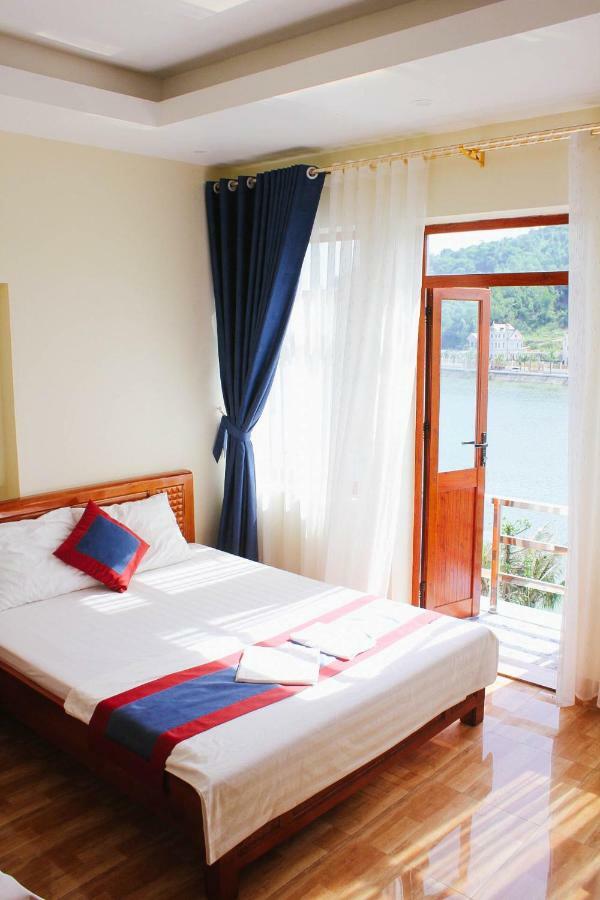 הלונג Ahoj Guest House מראה חיצוני תמונה